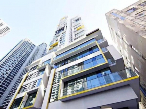 A Stylish & Comfy 2BR Apt Near Southern Cross